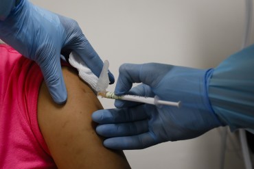 Nursing Homes Still See Dangerously Long Waits for COVID Test Results