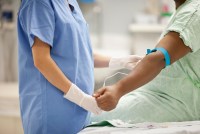 Temp Nurses Cost Hospitals Big During Pandemic. Lawmakers Are Now Mulling Limits.