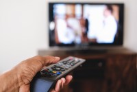 What You Need to Know About the Drug Price Fight in Those TV Ads