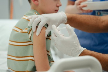 Una crisis de salud oculta tras los desastres naturales: la proliferación de moho en los hogares