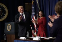 Cómo sería el “fenomenal” plan de salud que promete Trump