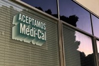 Cae la inscripción de inmigrantes en Medi-Cal y expertos lo atribuyen a las políticas de Trump