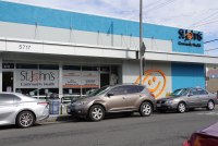 Centros de salud enfrentan riesgos por la caída de la financiación del gobierno