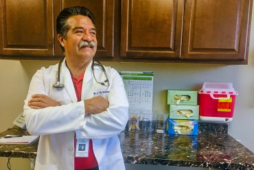 Escalada de violencia contra trabajadores de salud conmociona a los hospitales