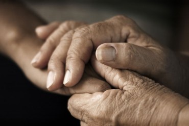 Catastrophic Insurance Could Help With Long-Term Care Expenses: Studies