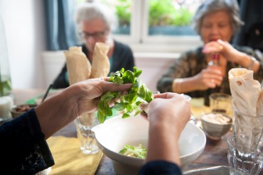 ‘Aggressive’ New Advance Directive Would Let Dementia Patients Refuse Food