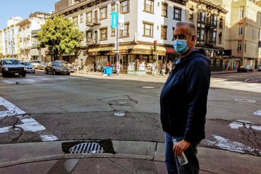 In Los Angeles and Beyond, Oxygen Is the Latest Covid Bottleneck